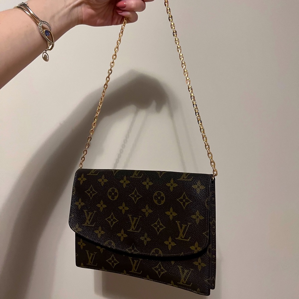 Louis Vuitton Pochette Rabat